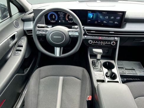 New 2026 Hyundai Sonata SE FWD image 16