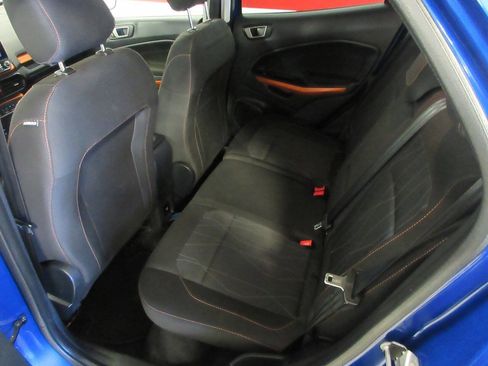 Used 2021 Ford EcoSport SE w/ SE Convenience Package image 23