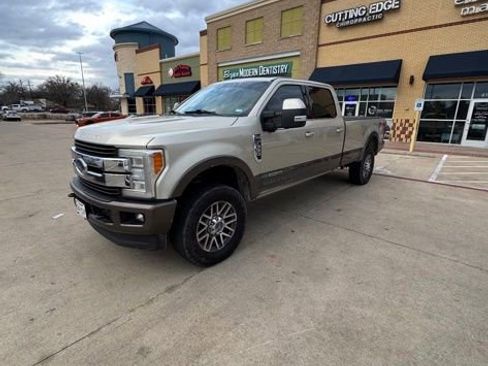 Used 2017 Ford F350 King Ranch w/ King Ranch Ultimate Package AWD/4WD image 1