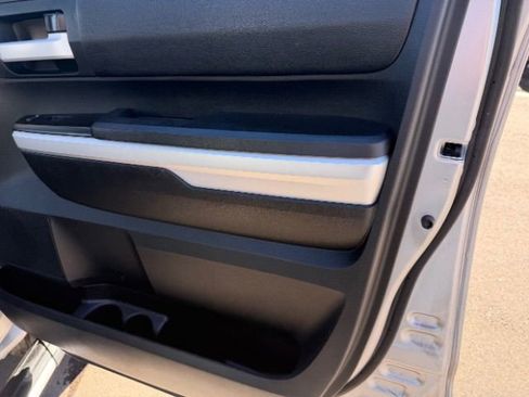 Used 2016 Toyota Tundra SR5 image 43