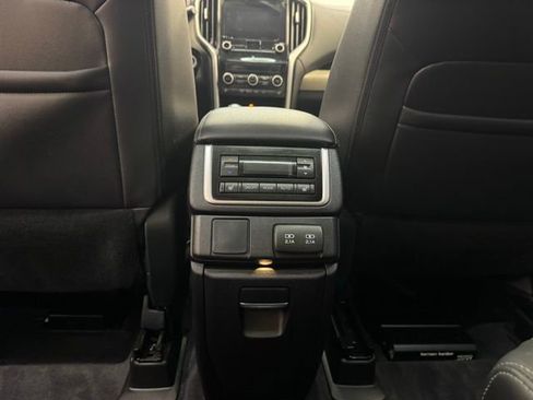 Used 2022 Subaru Ascent Limited w/ Technology Package AWD/4WD image 31