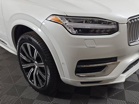 Used 2022 Volvo XC90 T8 Inscription w/ Advanced Package image 4