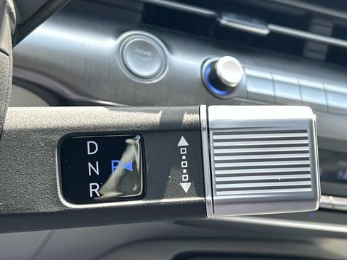 New 2026 Hyundai Kona SEL Premium FWD image 29