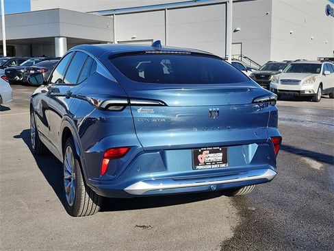 New 2026 Buick Envista Avenir image 4