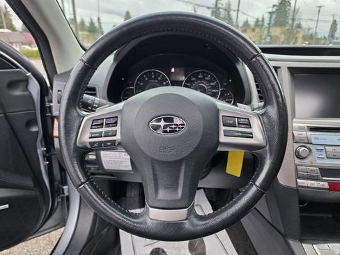 Used 2012 Subaru Outback 3.6R Limited image 22