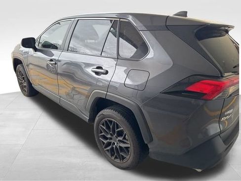 Used 2023 Toyota RAV4 LE image 10