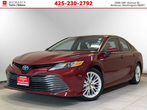 Used 2020 Toyota Camry XLE w/ Driver Assist Package image 1