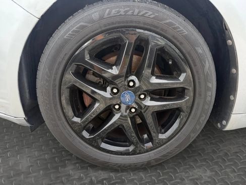 Used 2013 Ford Fusion SE FWD image 12
