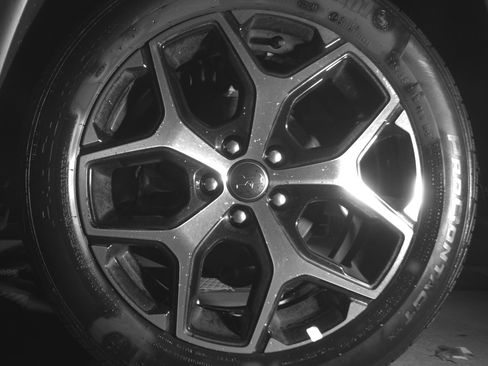 Used 2025 Jeep Compass Limited image 14