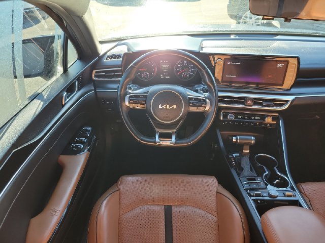 Used 2022 Kia K5 GT w/ GT1 Package FWD image 9
