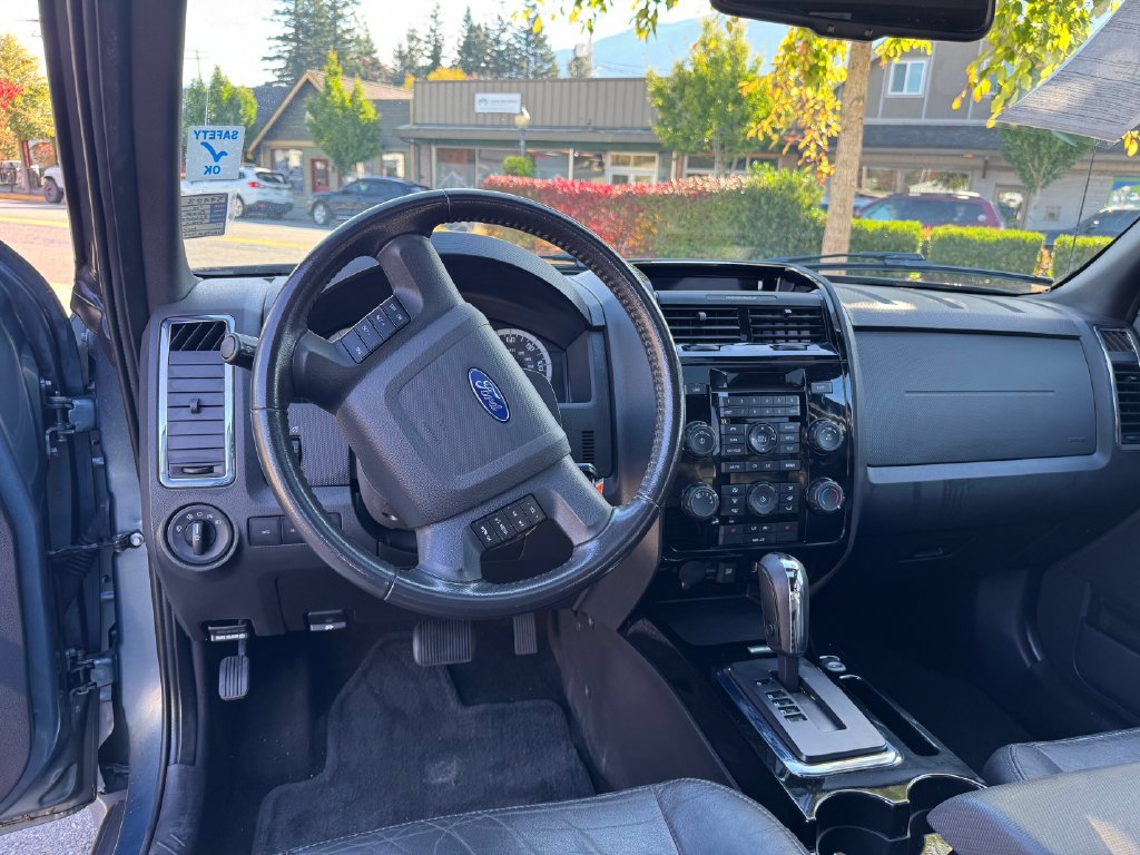 Used 2012 Ford Escape Limited AWD/4WD image 14