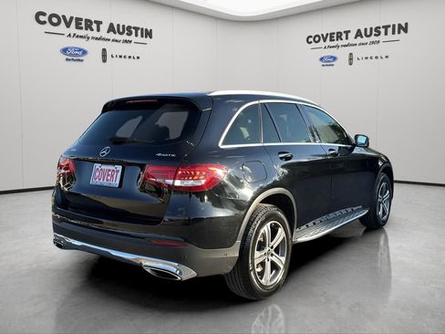 Used 2018 Mercedes-Benz GLC 300 4MATIC image 5