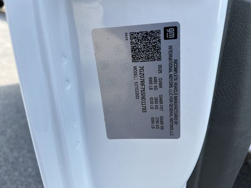 New 2025 GMC Savana 3500 w/ Power Convenience Package image 61