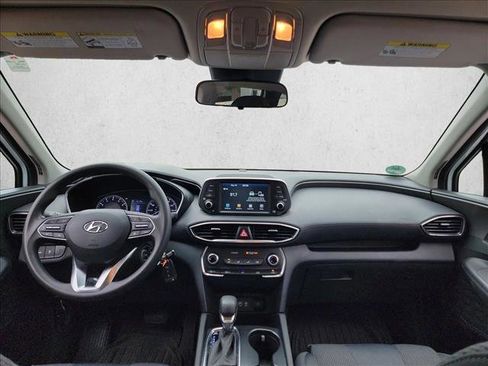 Used 2020 Hyundai Santa Fe SE FWD image 18