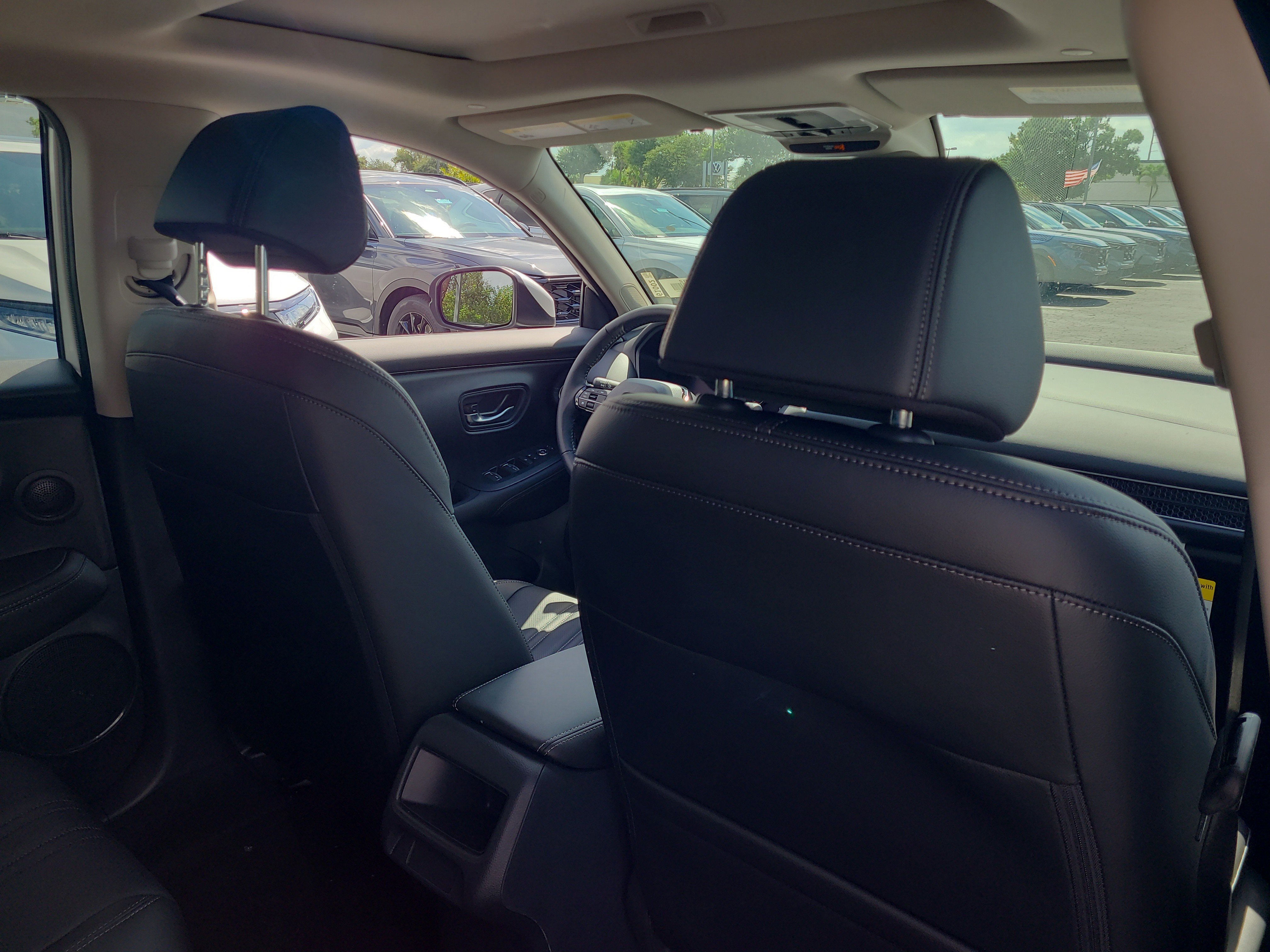 New 2027 Honda HR-V EX-L image 14