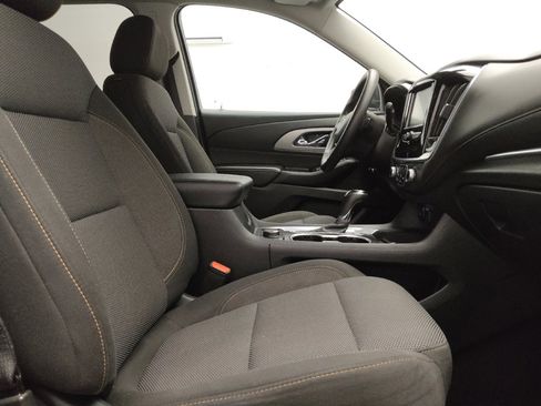 Used 2019 Chevrolet Traverse LS FWD image 21