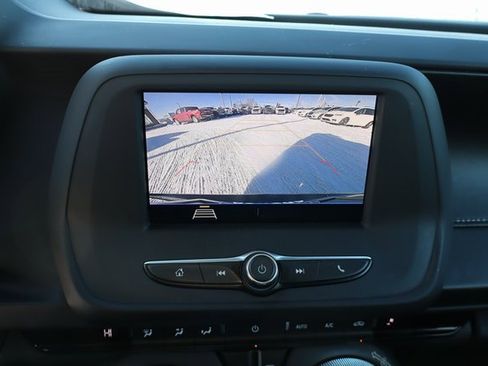 Used 2020 Chevrolet Camaro LT image 18