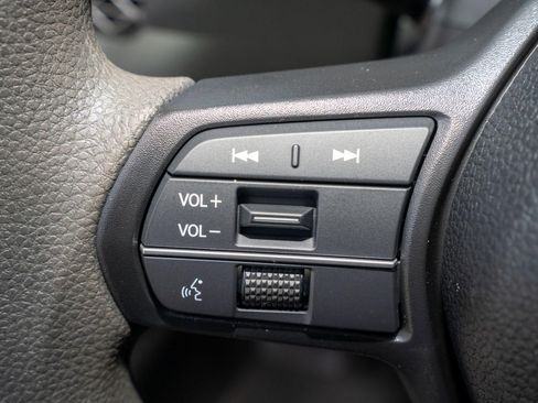 Used 2023 Honda Accord EX image 31