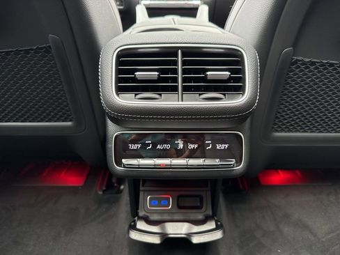 Certified 2025 Mercedes-Benz GLS 450 4MATIC image 19