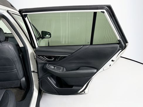 Used 2020 Subaru Outback Limited w/ Popular Package #2 image 32