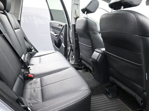 Used 2017 Subaru Forester 2.5i Touring w/ Popular Package #2 image 18