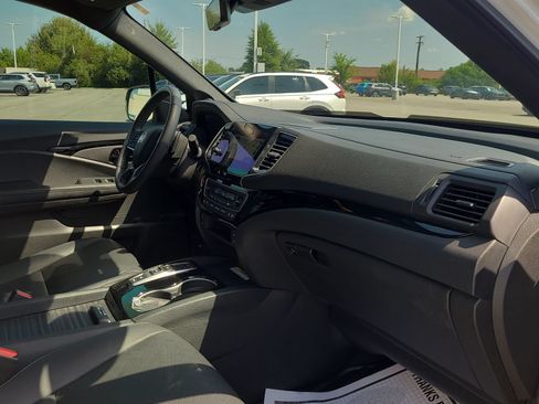 Used 2023 Honda Passport Elite image 20