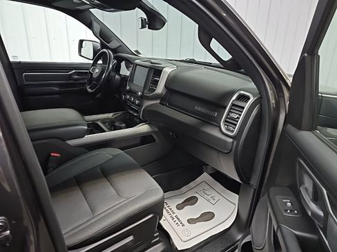 Used 2022 RAM 1500 Big Horn AWD/4WD image 15