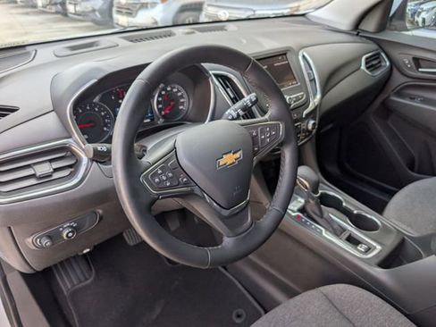Used 2023 Chevrolet Equinox LT image 9