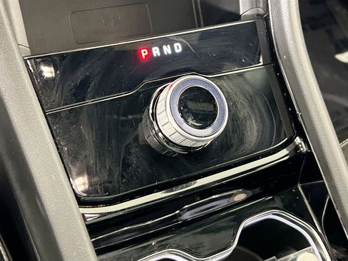 Used 2023 Jeep Grand Cherokee L Laredo image 16