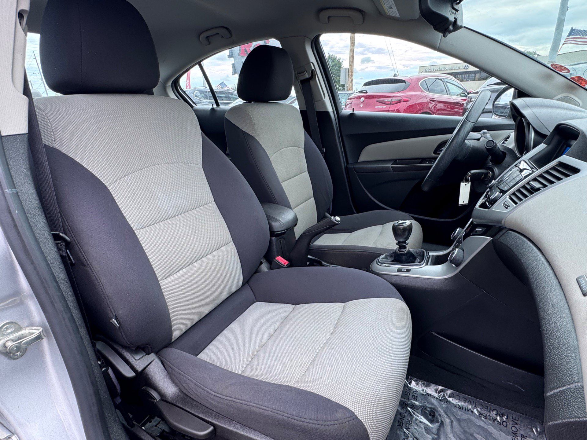 Used 2014 Chevrolet Cruze LS FWD image 22