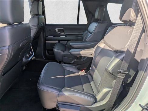 New 2025 Ford Expedition Platinum w/ Stealth Performance Package image 15