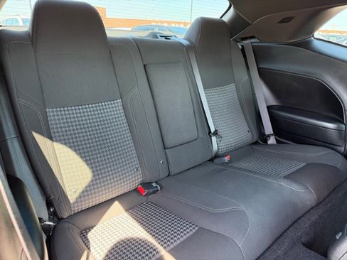 Used 2022 Dodge Challenger SXT w/ Cold Weather Group image 15