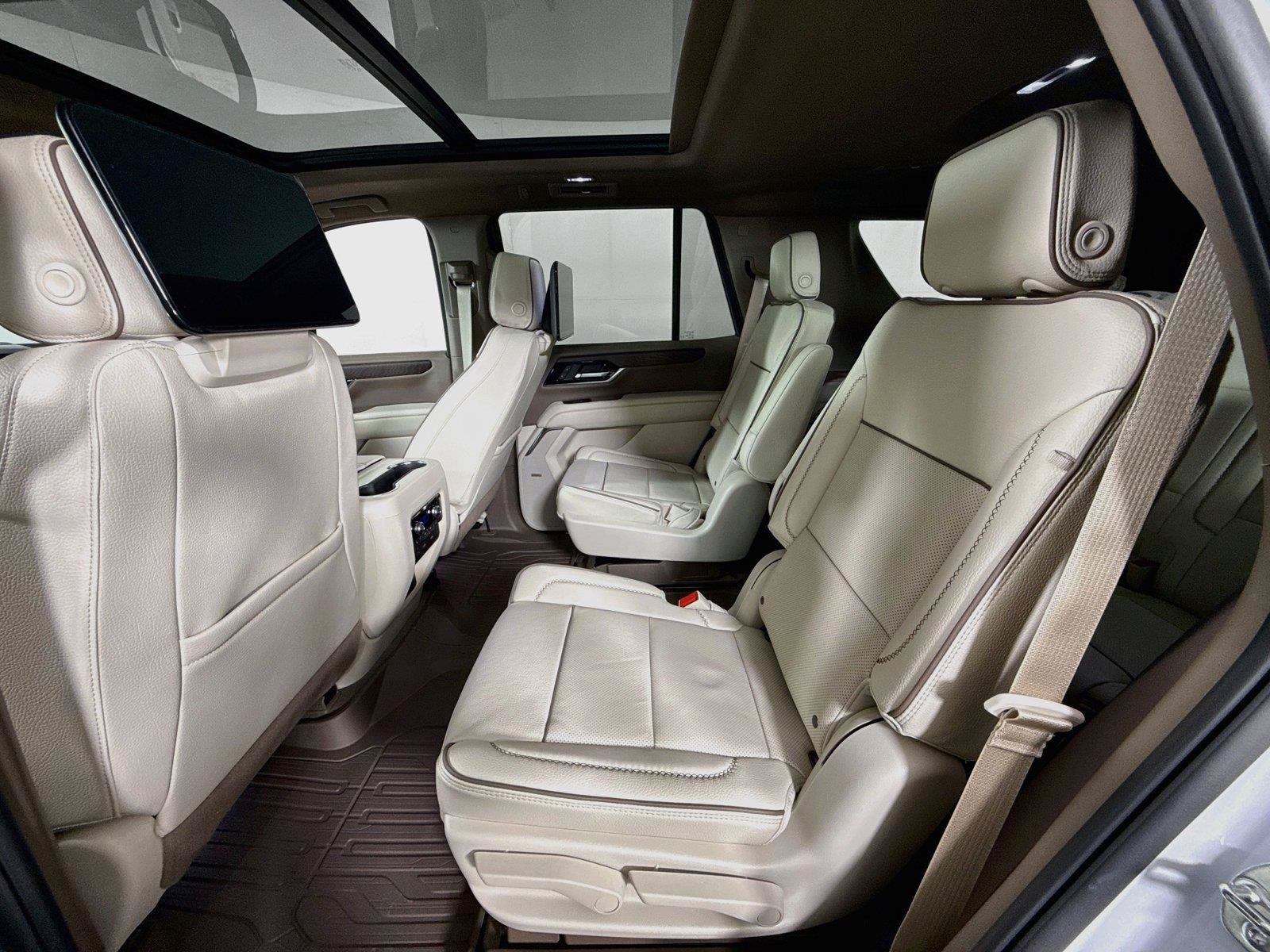 New 2027 GMC Yukon Denali w/ Denali Reserve Package AWD/4WD image 19