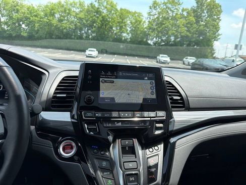 Certified 2024 Honda Odyssey Elite image 15