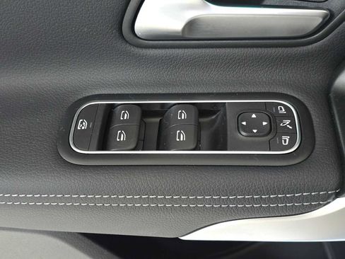 Certified 2023 Mercedes-Benz CLA 250 4MATIC image 23
