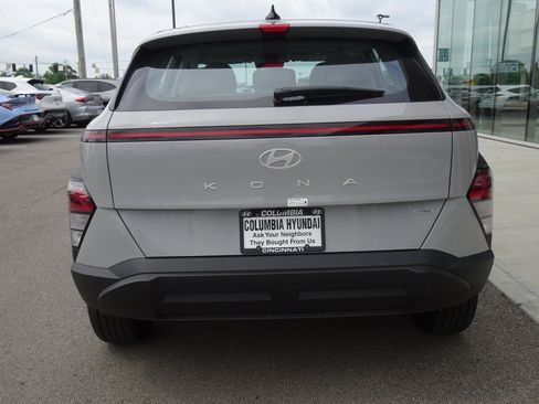 New 2026 Hyundai Kona SE AWD/4WD image 4
