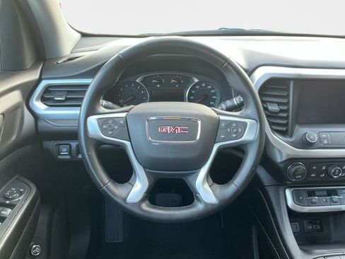 Used 2023 GMC Acadia SLT image 14