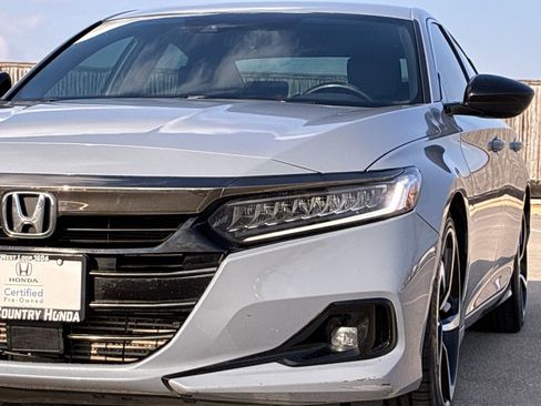 Certified 2022 Honda Accord Sport image 11