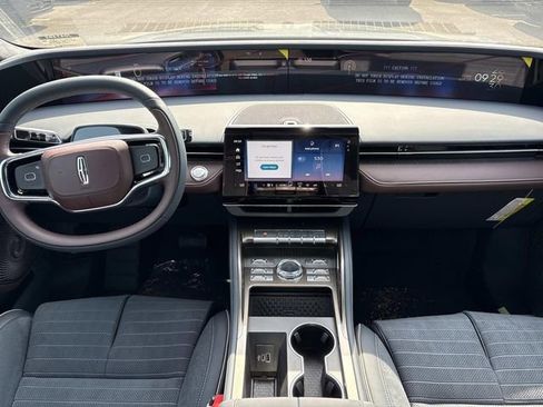 New 2026 Lincoln Nautilus Black Label AWD/4WD image 16