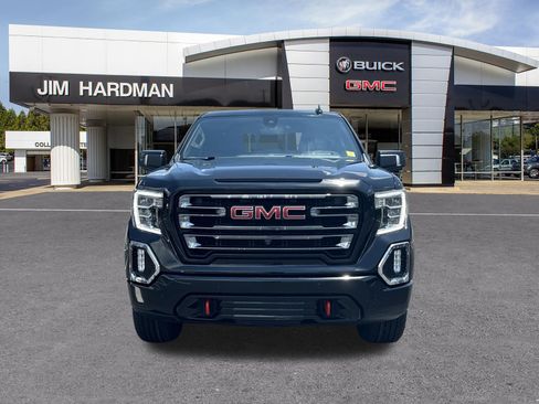 Used 2021 GMC Sierra 1500 AT4 w/ AT4 Value Package AWD/4WD image 2