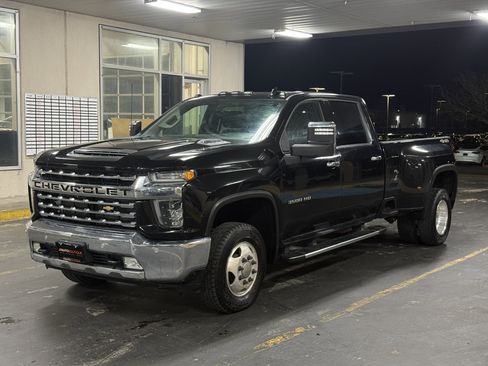 Used 2020 Chevrolet Silverado 3500 LTZ w/ LTZ Plus Package image 5