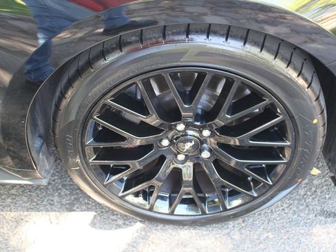 Used 2021 Ford Mustang GT Premium w/ GT Performance Package RWD image 58