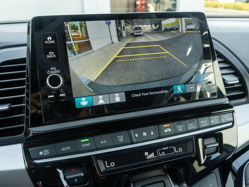 New 2026 Honda Odyssey Touring image 30