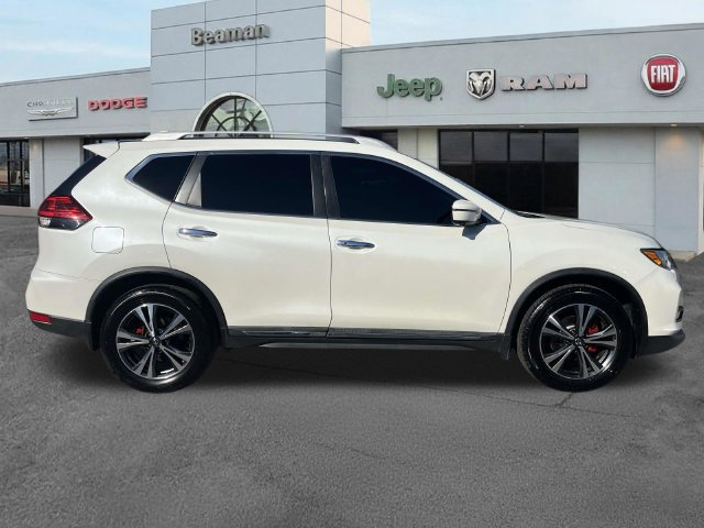 Used 2017 Nissan Rogue SL w/ SL Premium Package FWD image 8