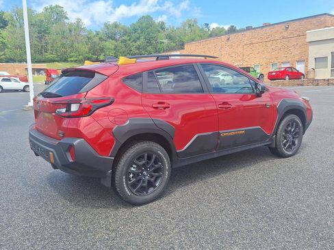 Used 2025 Subaru Crosstrek 2.5i Wilderness AWD/4WD image 3