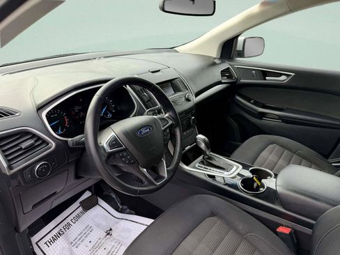 Used 2018 Ford Edge SEL AWD/4WD image 12