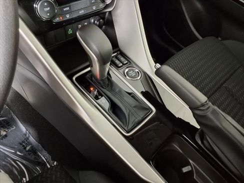 New 2025 Mitsubishi Eclipse Cross LE image 17