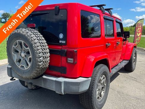 Used 2017 Jeep Wrangler Unlimited Rubicon AWD/4WD image 13