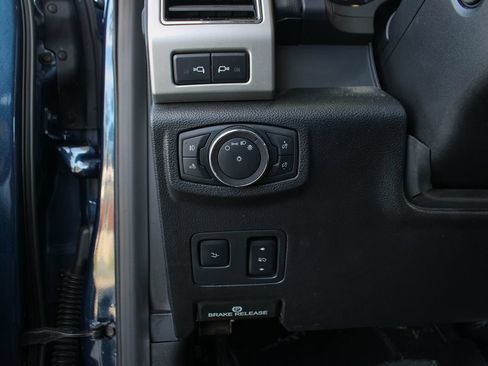 Used 2019 Ford F250 Lariat w/ Lariat Ultimate Package AWD/4WD image 35