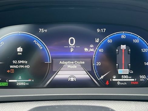 Certified 2025 Toyota Crown Signia w/ Advanced Technology Package AWD/4WD image 23